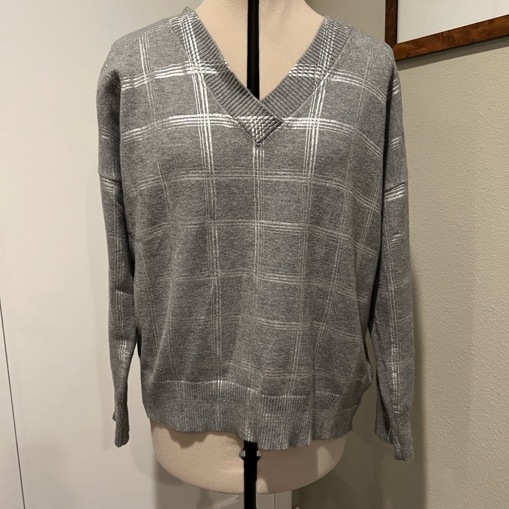 Calvin Klein. Oversized V-Neck sweater. NWT. Gray with Silver.